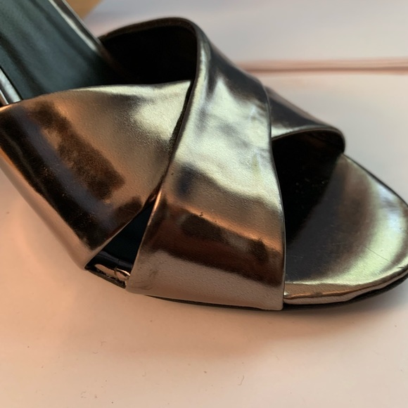 Shoes - Picture 8 of 8